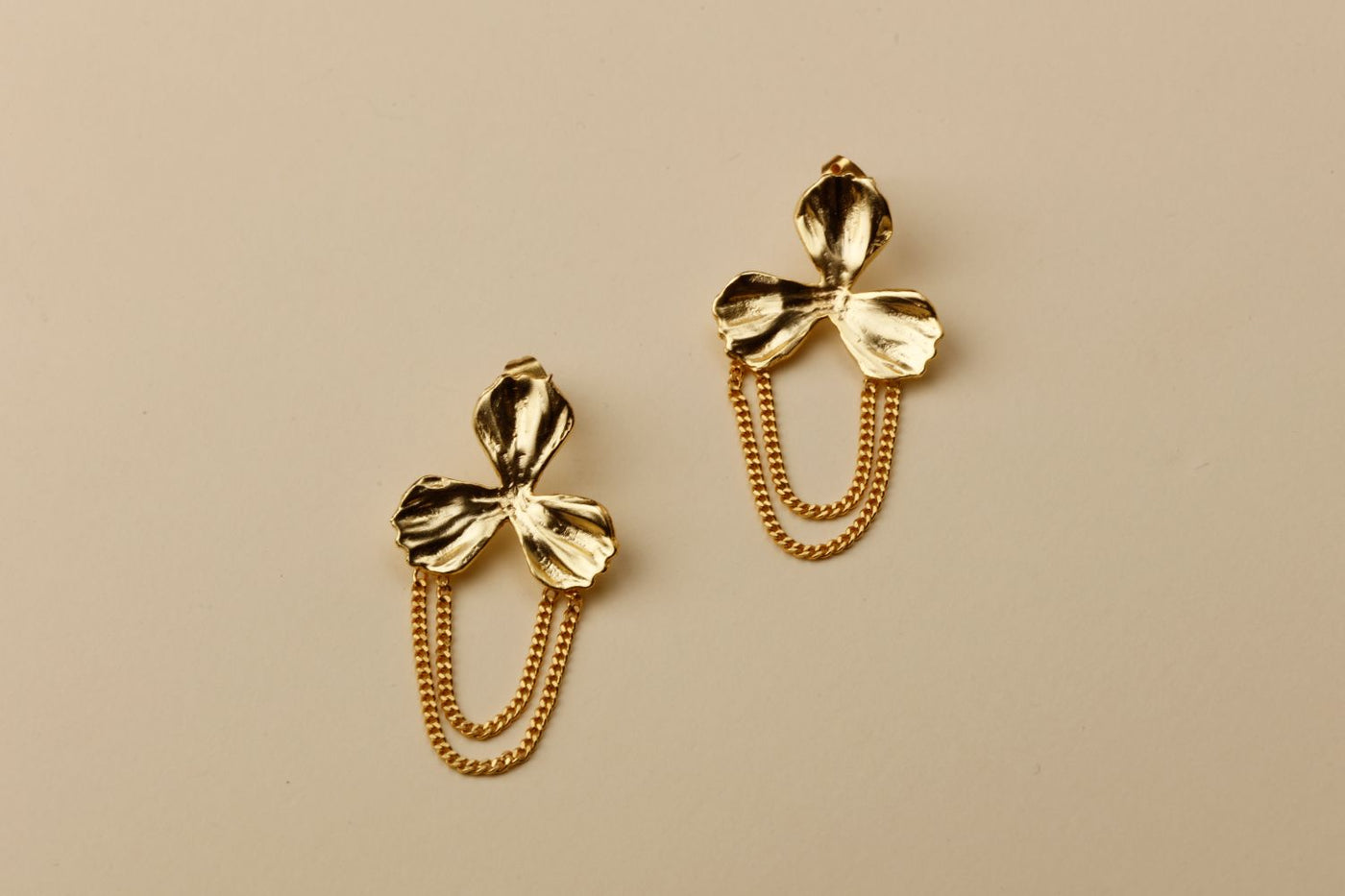 ORCHID CHAIN DROP EARINGS