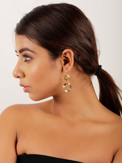 Alluring Long Gold Earrings - Stilskii