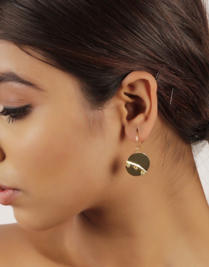 Beautiful Gold Drop Earrings - Stilskii