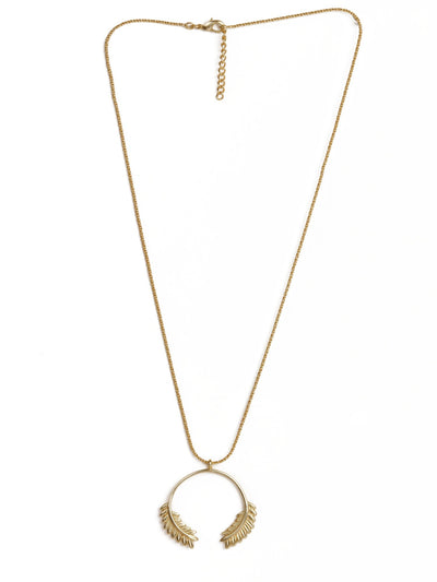 Elegant Pendant Gold Necklace - Stilskii