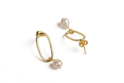 Hammered Pearl Drop Earrings - Stilskii