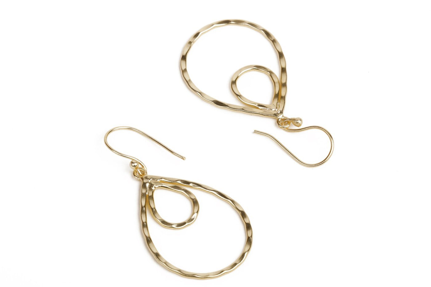 Rocking Hammered Swirl Hoop Gold Earrings - Stilskii