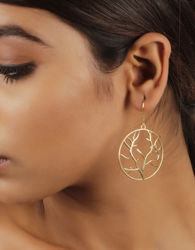 Subtly Natural Hoop Gold Earrings for Girls - Stilskii